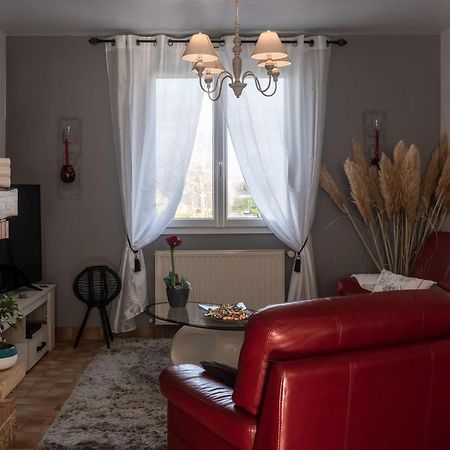 Chambres D Hotes Les Papillons Évron Buitenkant foto